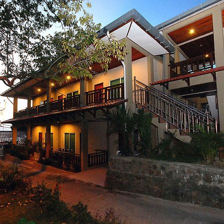 Tioman Dive Resort Kampong Ayer Batang Kültér fotó