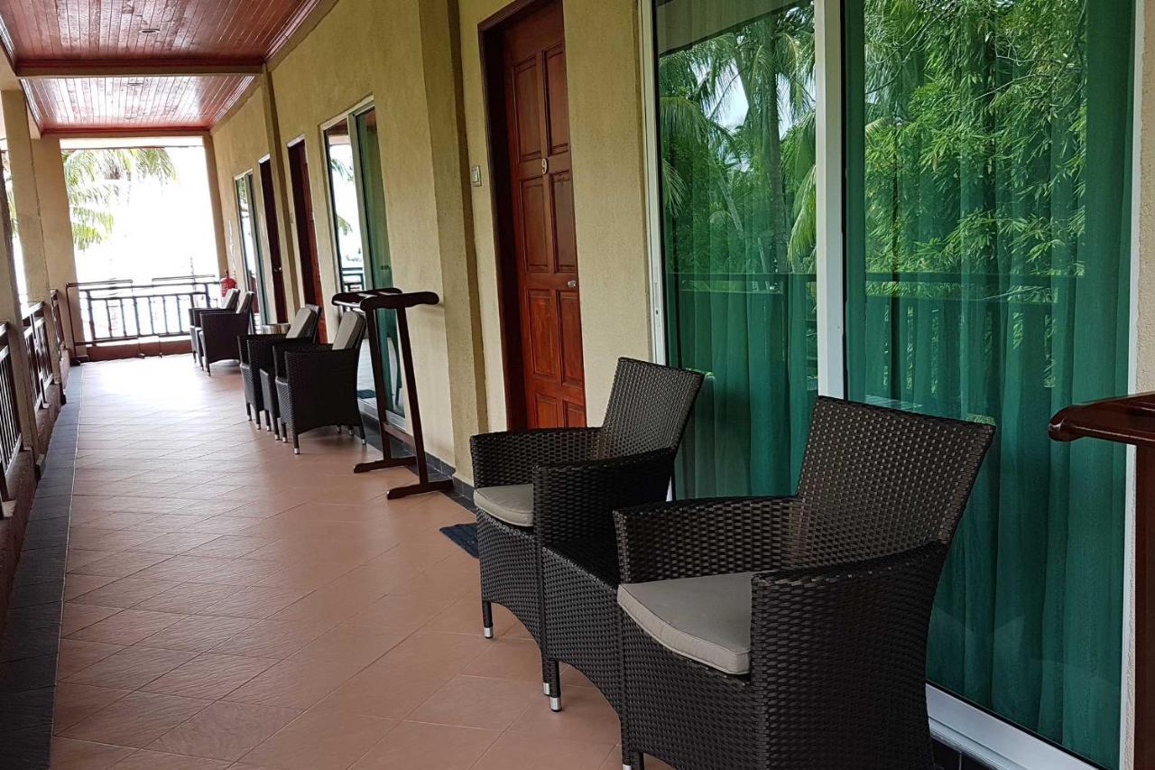 Tioman Dive Resort Kampong Ayer Batang Kültér fotó