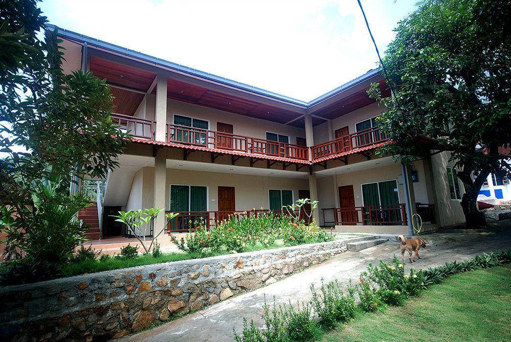 Tioman Dive Resort Kampong Ayer Batang Kültér fotó