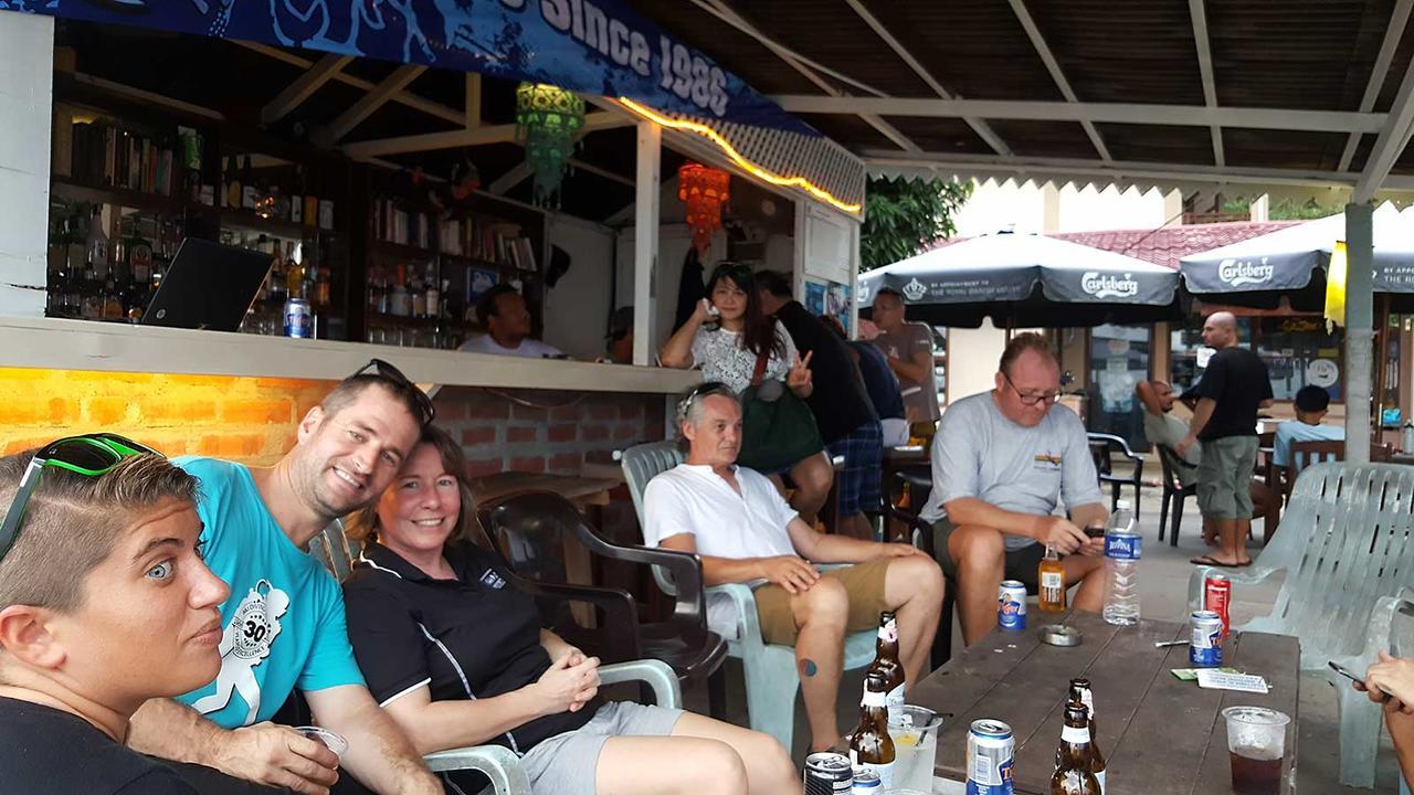 Tioman Dive Resort Kampong Ayer Batang Kültér fotó
