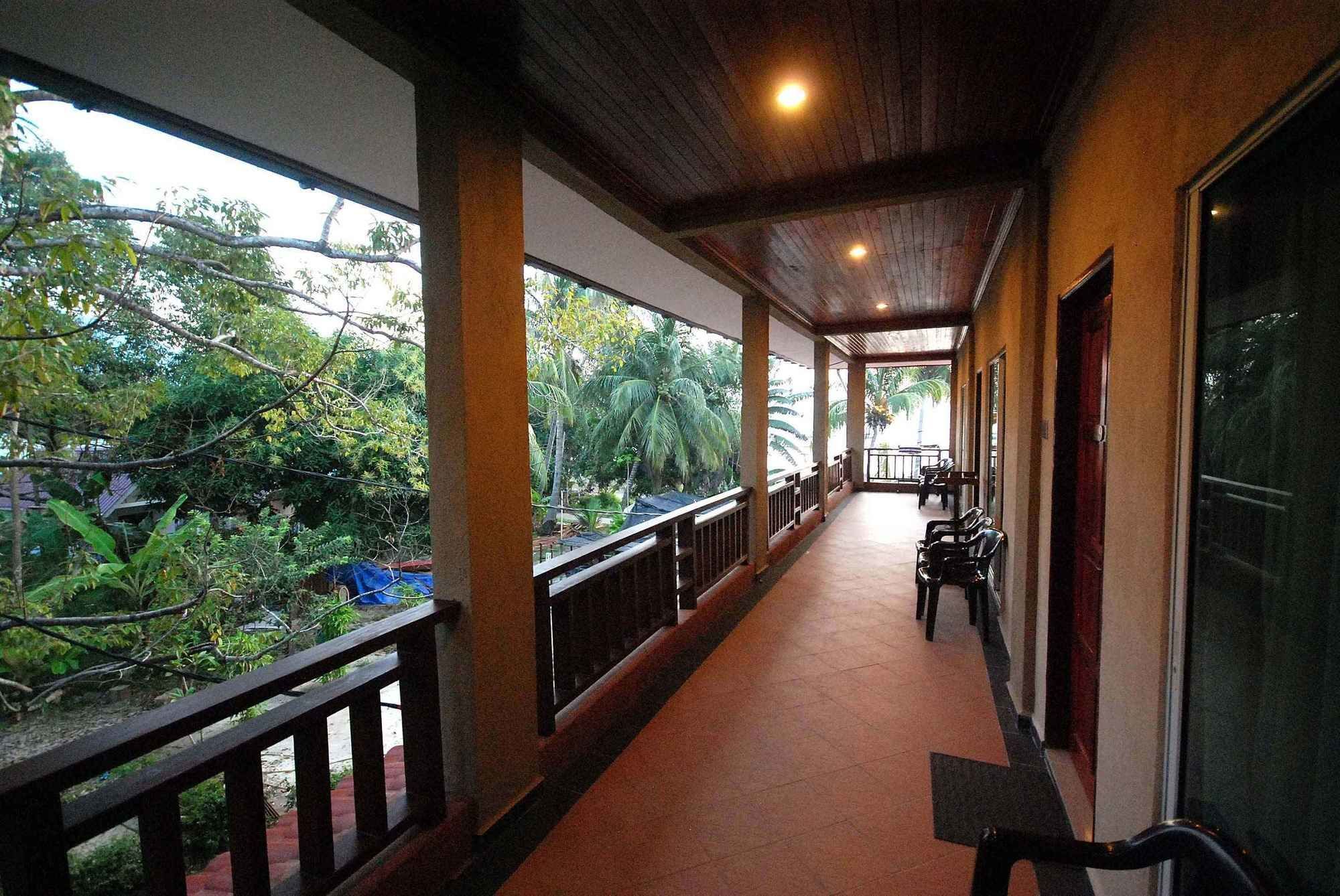 Tioman Dive Resort Kampong Ayer Batang Kültér fotó